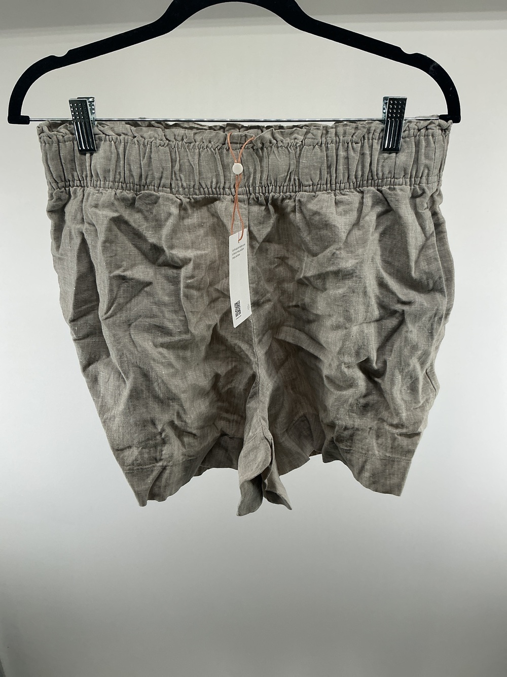 100% European Linen High Waisted Shorts